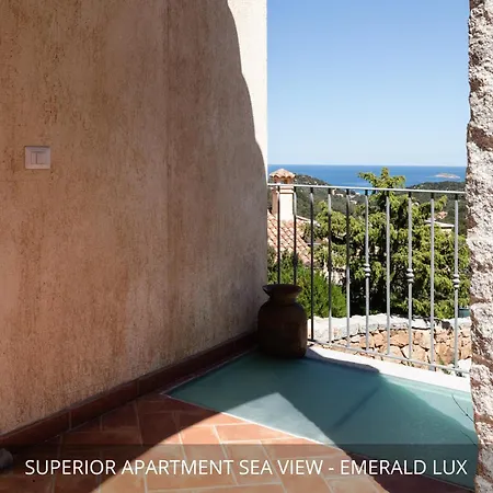 Homey Experience - Emerald Valley Sea View *
